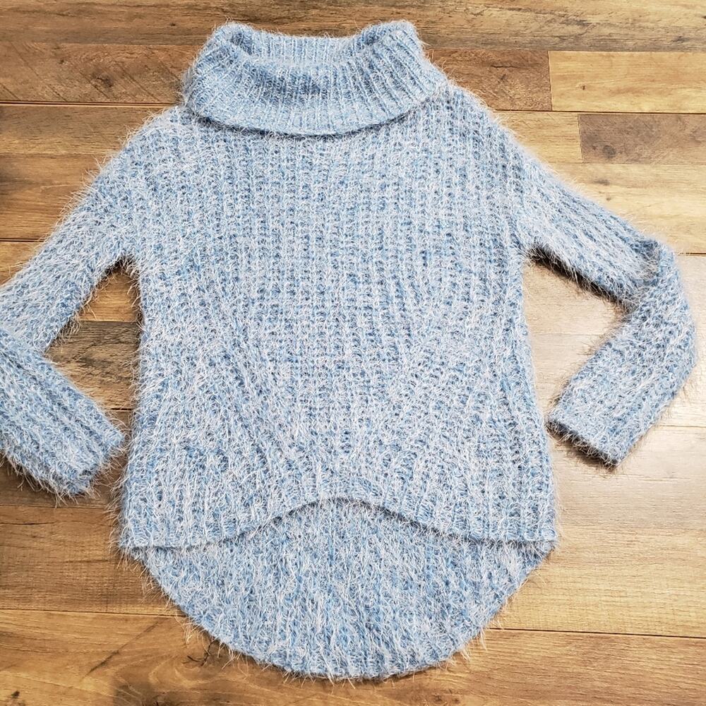 Fever pastel blue‎ eyelash Turtleneck high low long sleeve sweater XSP High Low